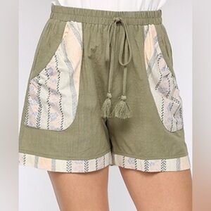 Olive Green Women's Shorts with Patterned Pockets New Boutique Brand